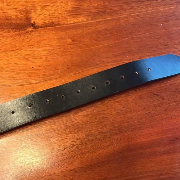 Made in USA Leather Belt with Canada Belt Buckle c1981 - Picture 4 of 6